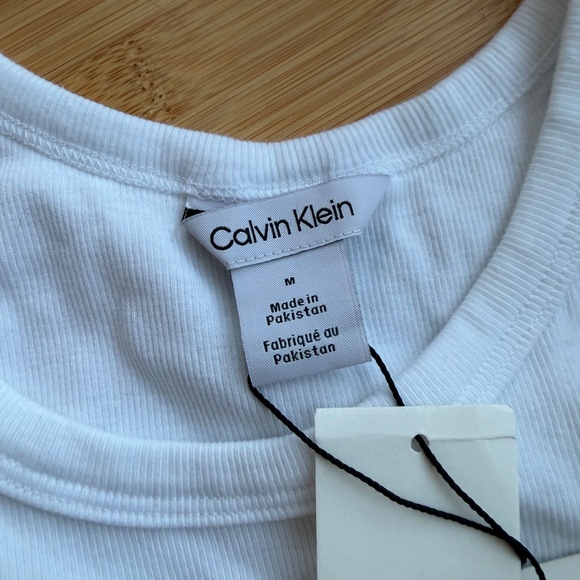 🤍 Calvin Klein Ribbed Tank + Lace Thong Set (New with Tags) - Picture 3 of 6